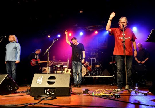 Folk team – Vánoční večírek – VYPRODÁNO!